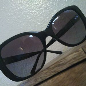 NEW Tory Burch sunglasses TY7114 Black/Purple